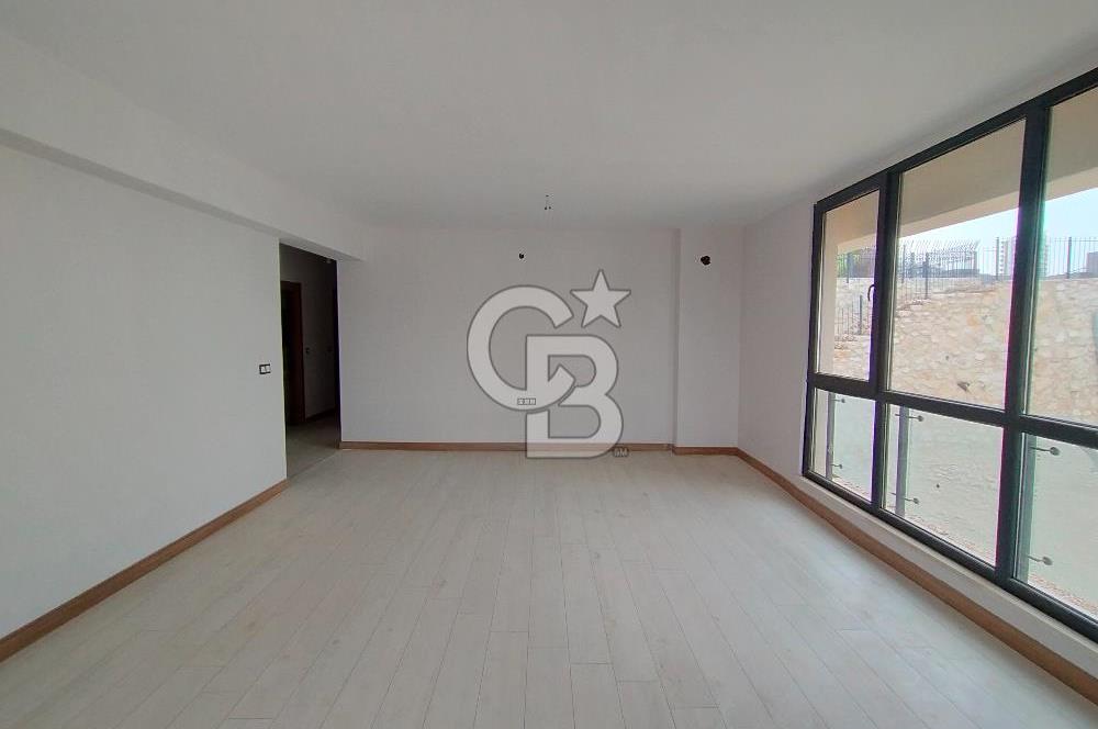 ADANANIN EN PRESTİJLİ PROJESİNDE GÖL MANZARALI YATAY MİMARİ 3+1