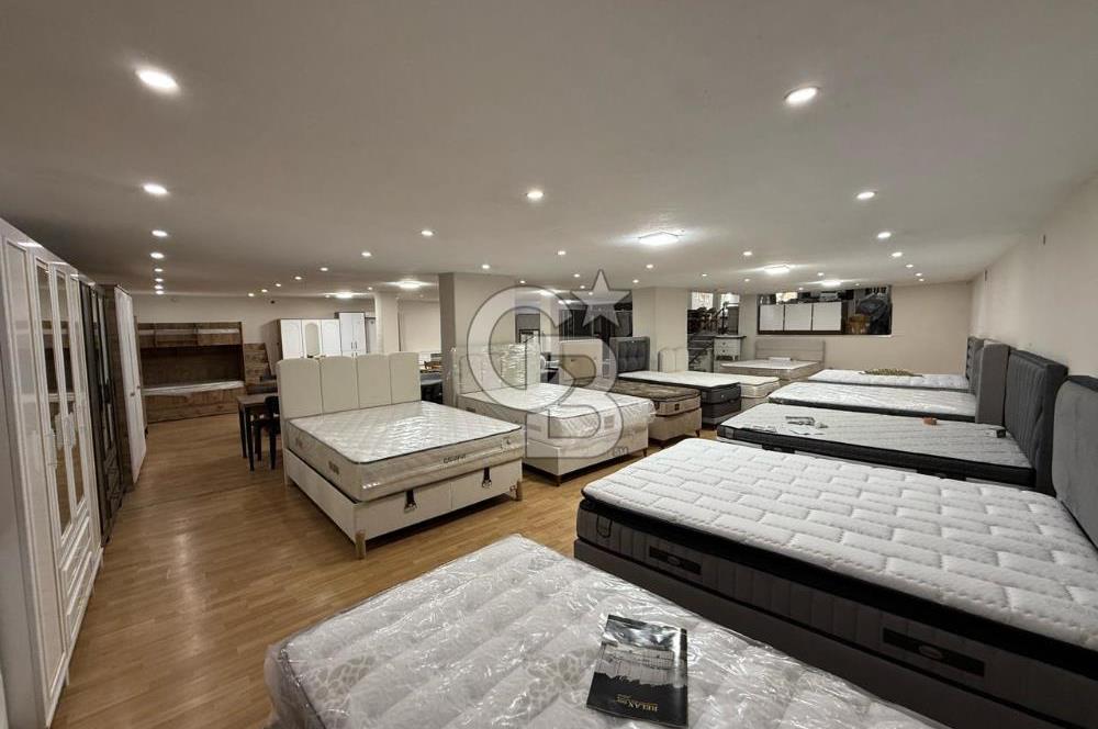 MANİSA AKHİSARDA CADDE ÜZERİNDE SATILIK BİNA