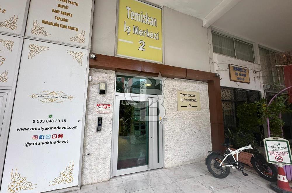 MARKANTALYA KARŞISI PLAZADA 100 m² OFİS | ARSA TAKASLI