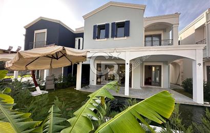 Kuşadası Karaova Storia Akdeniz Evleri’nde Özel Havuzlu, Eşyalı Villa