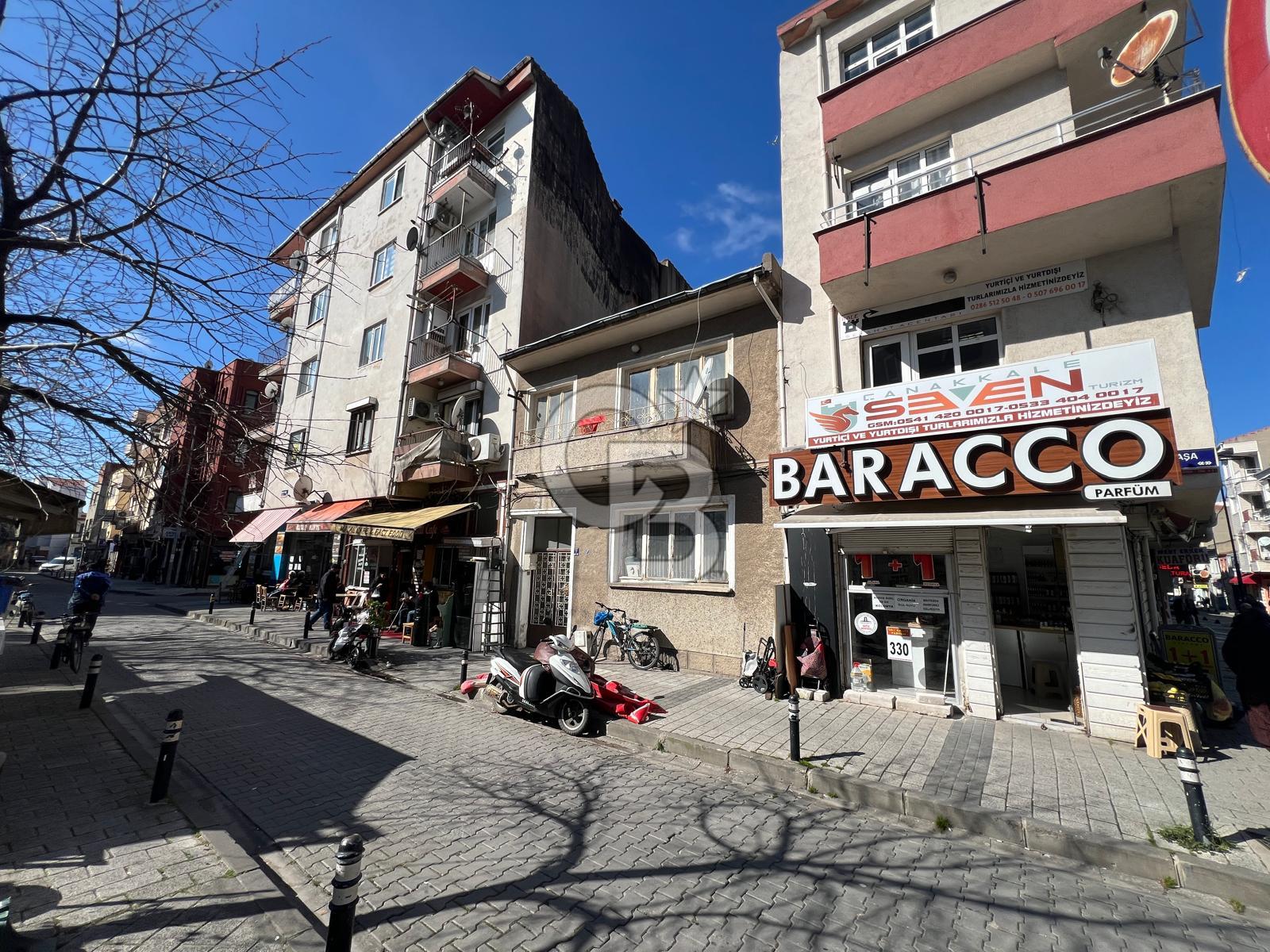 ÇANAKKALE ŞEHRİN MERKEZİNDE KAÇIRILMAYACAK MÜSTAKİL SATILIK EV