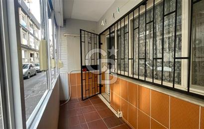 İzmir Büyük Çiğli Yeni Mahallede SATILIK 2+1 Daire