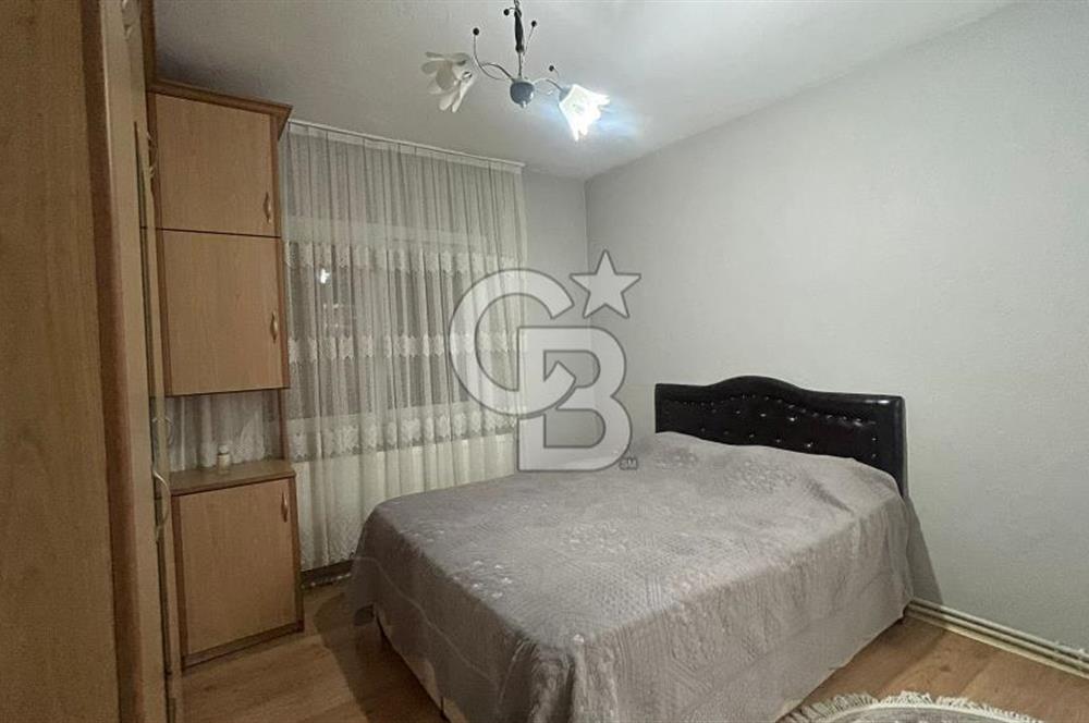 İzmir Büyük Çiğli Yeni Mahallede SATILIK 2+1 Daire