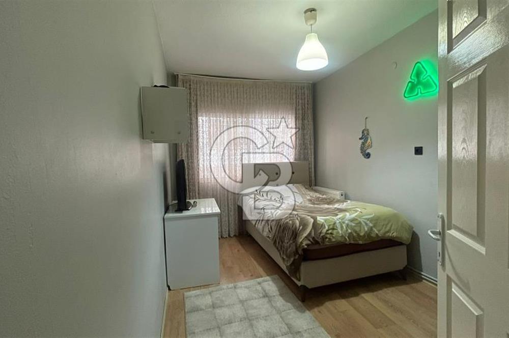 İzmir Büyük Çiğli Yeni Mahallede SATILIK 2+1 Daire