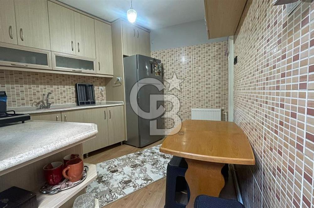 İzmir Büyük Çiğli Yeni Mahallede SATILIK 2+1 Daire