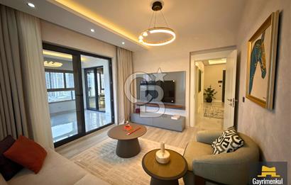 BATIŞEHİRDE HAVUZLU SİTEDE LÜKS ARA KAT SIFIR 4+1 SATILIK DAİRE