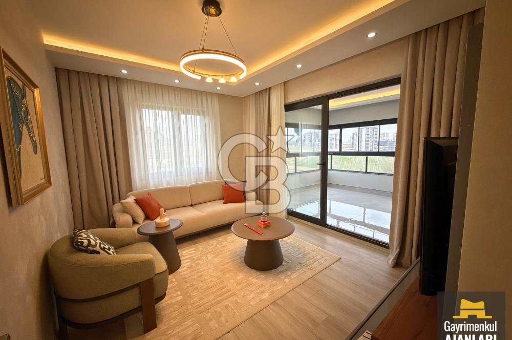 BATIŞEHİRDE HAVUZLU SİTEDE LÜKS ARA KAT SIFIR 4+1 SATILIK DAİRE