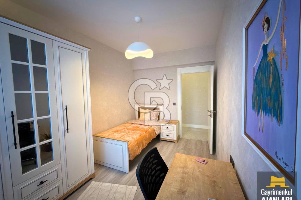 BATIŞEHİRDE HAVUZLU SİTEDE LÜKS ARA KAT SIFIR 4+1 SATILIK DAİRE