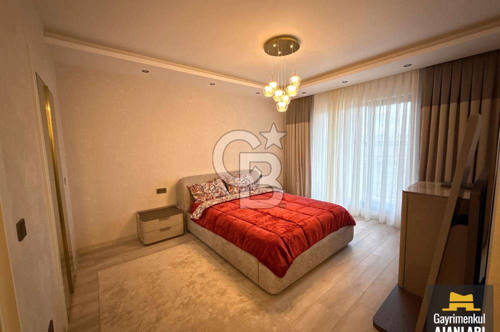 BATIŞEHİRDE HAVUZLU SİTEDE LÜKS ARA KAT SIFIR 4+1 SATILIK DAİRE