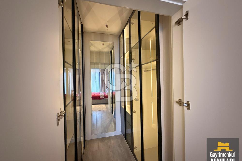 BATIŞEHİRDE HAVUZLU SİTEDE LÜKS ARA KAT SIFIR 4+1 SATILIK DAİRE