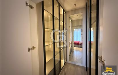 BATIŞEHİRDE HAVUZLU SİTEDE LÜKS ARA KAT SIFIR 4+1 SATILIK DAİRE