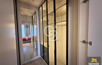 BATIŞEHİRDE HAVUZLU SİTEDE LÜKS ARA KAT SIFIR 4+1 SATILIK DAİRE