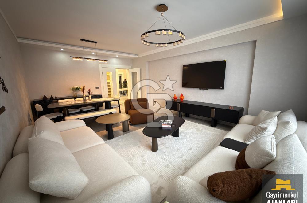 BATIŞEHİRDE HAVUZLU SİTEDE LÜKS ARA KAT SIFIR 4+1 SATILIK DAİRE