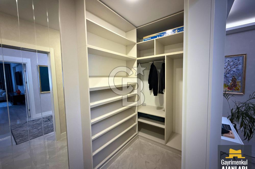 BATIŞEHİRDE HAVUZLU SİTEDE LÜKS ARA KAT SIFIR 4+1 SATILIK DAİRE