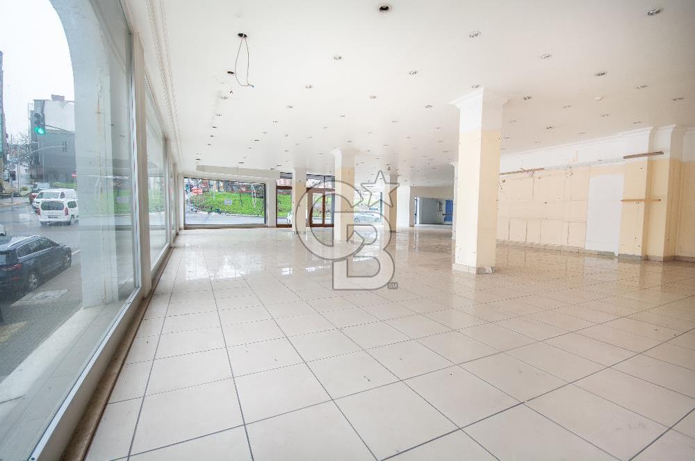 Ümraniye Modoko Yanı 1.100 m² Kiralık Cadde Mağazası