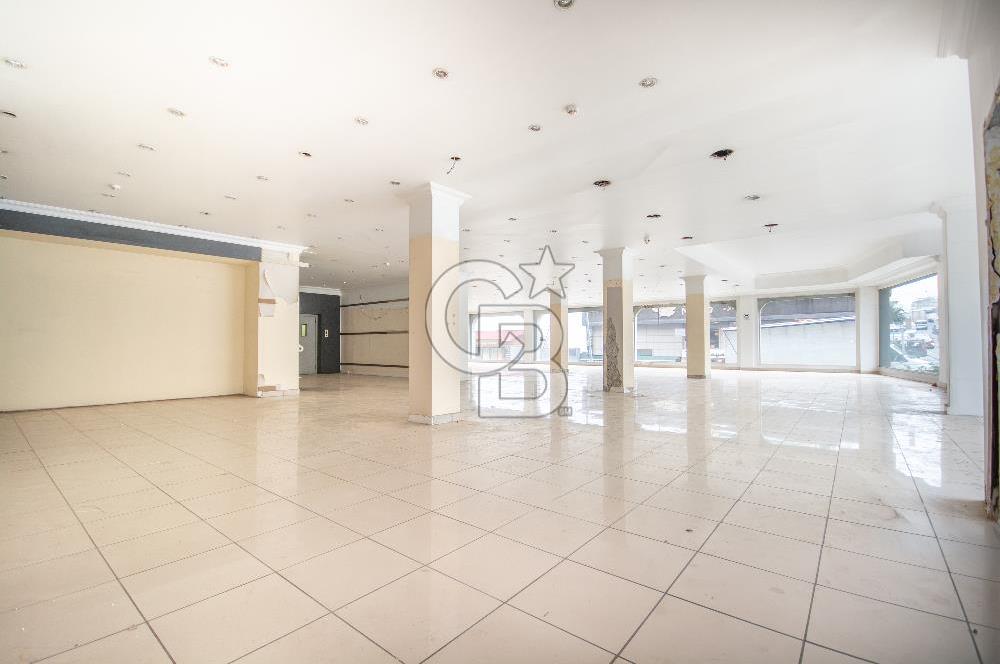 Ümraniye Modoko Yanı 1.100 m² Kiralık Cadde Mağazası