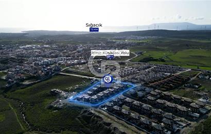 SEFERİHİSAR'DA PRESTİJLİ VE KONFORLU SATILIK MÜSTAKİL LÜKS VİLLA