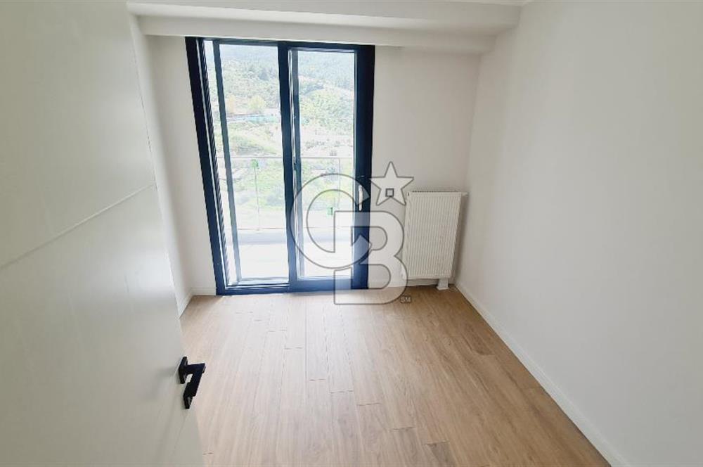 Manisa Meydan Sitesi 2+1 Açık Mutfak Güney Cephe Satılık Daire