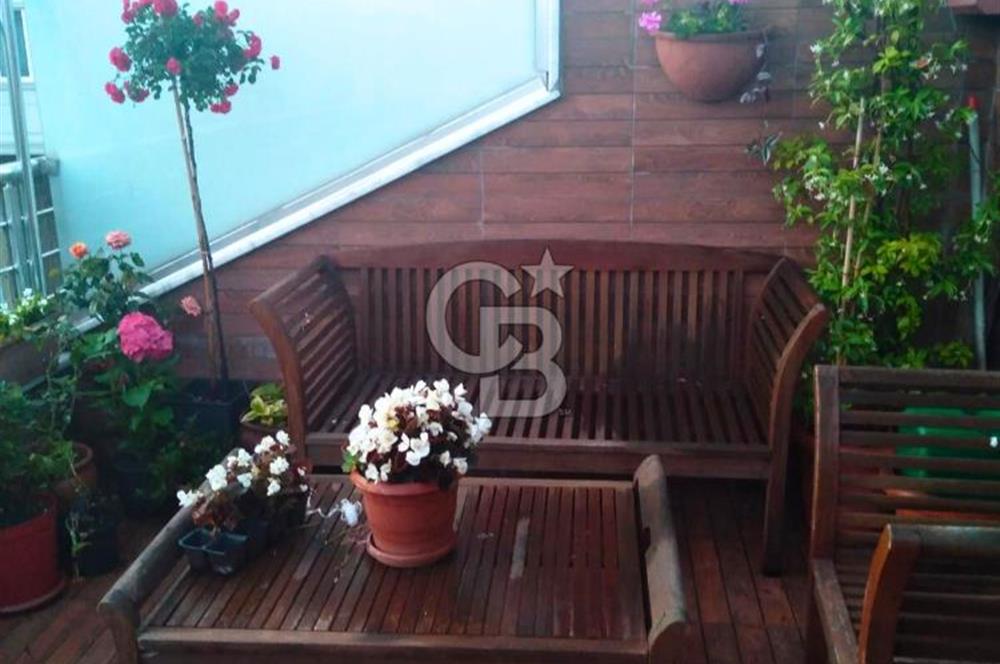 Şişli/Halil Rıfat Paşa'da Balkon Teraslı 3+1 Çatı Dubleks Satılık Daire