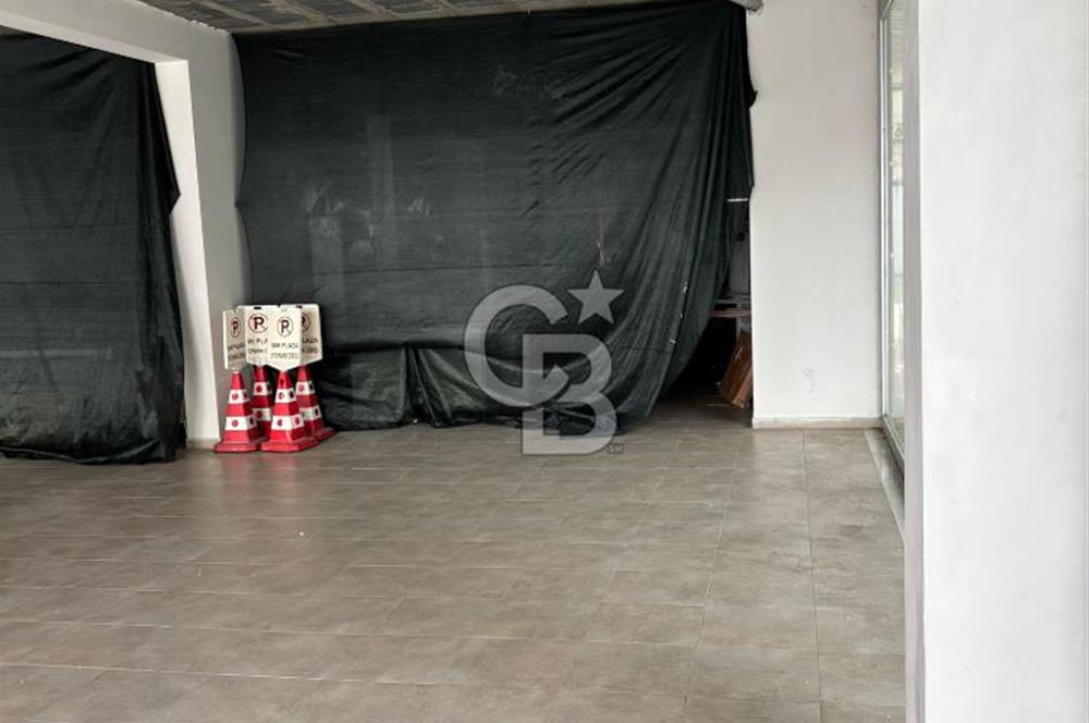 REŞATBEY DE SATILIK 400m2 DÜKKAN