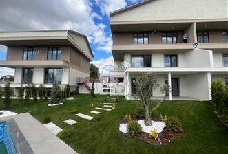 SİLİVRİ ORTAKÖYDE SATILIK ÖZEL HAVUZLU 3 ADET VİLLA - 1 - 336418