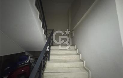 İzmir Bornova Erzene Mahallesi’nde, Ata Durağı’na yürüme mesafesinde 2+1 kiralık daire