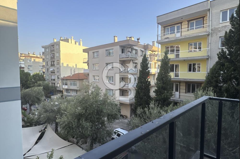 İzmir Bornova Erzene Mahallesi’nde, Ata Durağı’na yürüme mesafesinde 2+1 kiralık daire