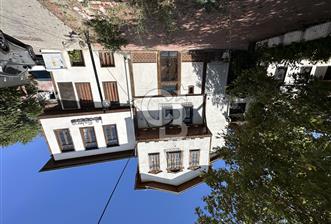 Hamamönünde 3 Katlı Restorasyonlu Eşsiz Konak - Sanat Galerisi - 1 - 336424