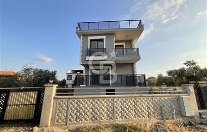 Çandarlı’da Satılık Villa