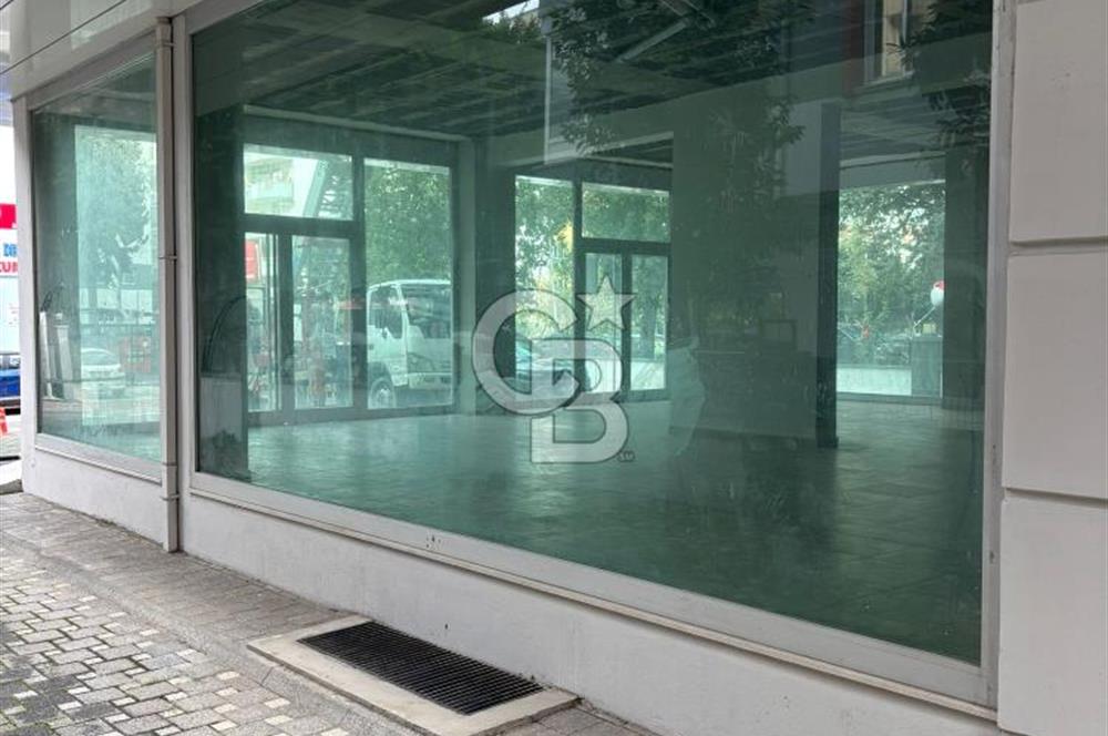 REŞATBEY DE SATILIK 400m2 DÜKKAN