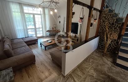 CB GİZ'DEN İZMİR ÇİĞLİ DE SATILIK TRİPLEKS VİLLA