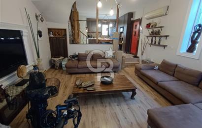 CB GİZ'DEN İZMİR ÇİĞLİ DE SATILIK TRİPLEKS VİLLA