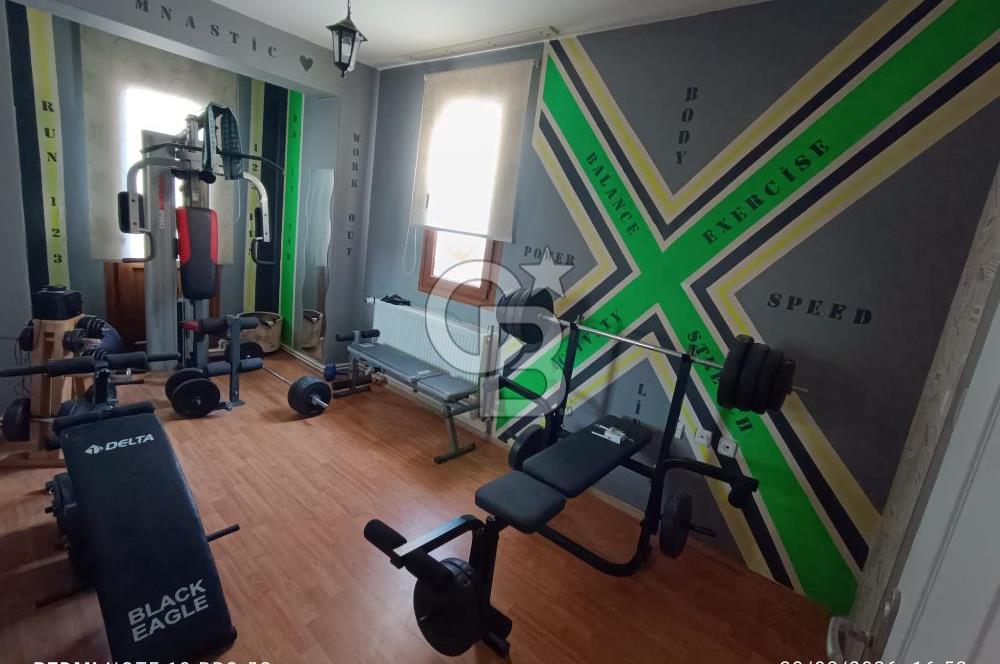 CB GİZ'DEN İZMİR ÇİĞLİ DE SATILIK TRİPLEKS VİLLA