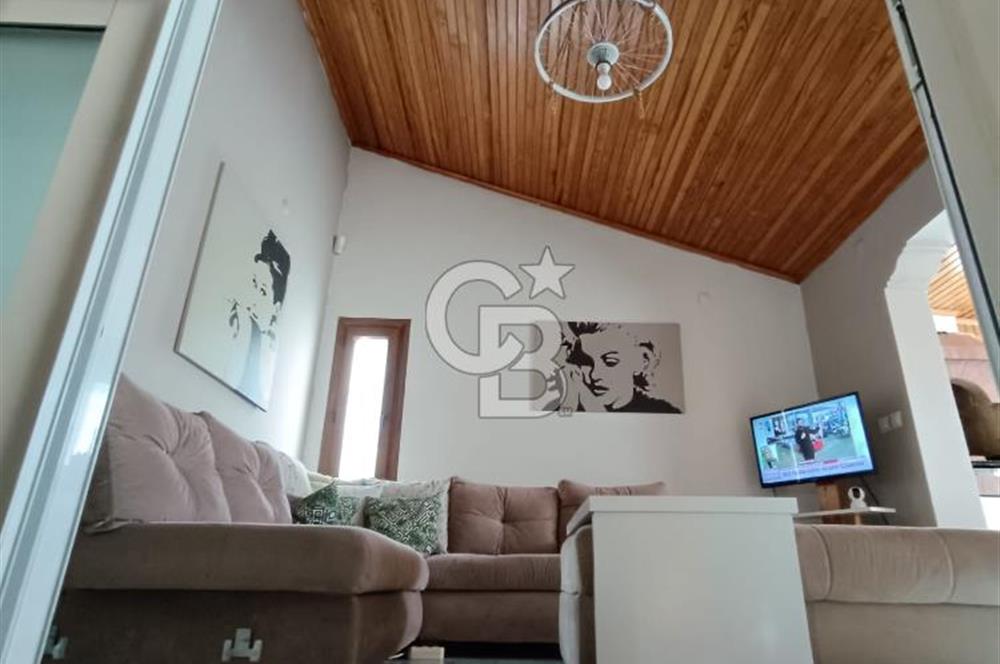 CB GİZ'DEN İZMİR ÇİĞLİ DE SATILIK TRİPLEKS VİLLA