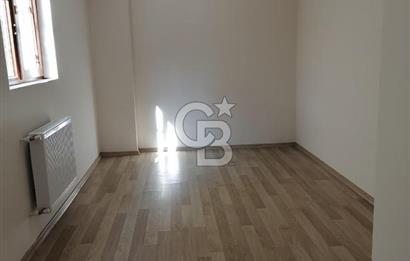 Sancaktepe Yenidoğanda Satılık Daire