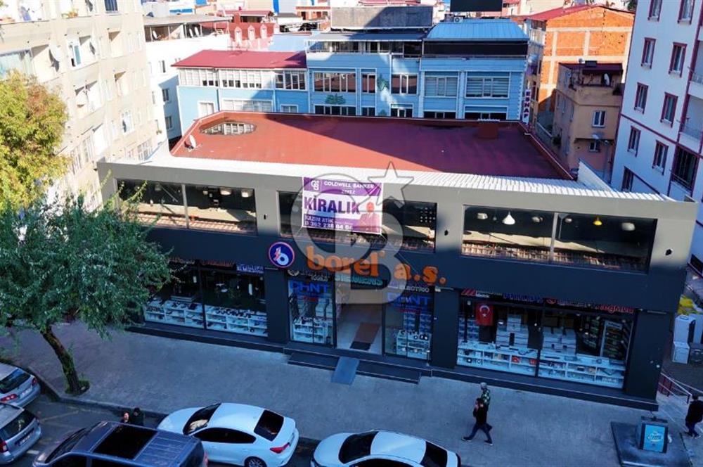 ŞEHRİN KALBİNDE BÜYÜK KULLANIŞLI MAĞAZA