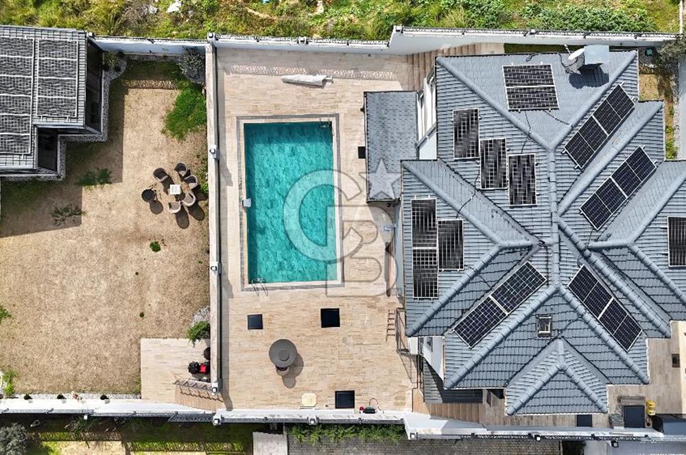 GÜZELBAHÇE ÇAMLI ÖZEL YAPIM SATILIK LÜKS VİLLA 