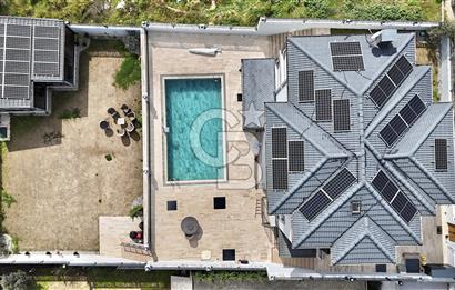 GÜZELBAHÇE ÇAMLI ÖZEL YAPIM SATILIK LÜKS VİLLA 