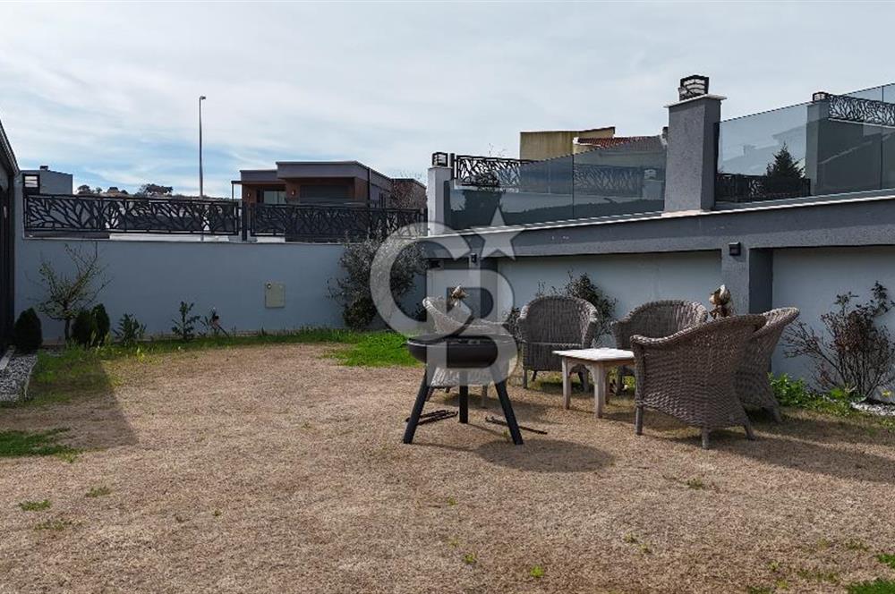 GÜZELBAHÇE ÇAMLI ÖZEL YAPIM SATILIK LÜKS VİLLA 