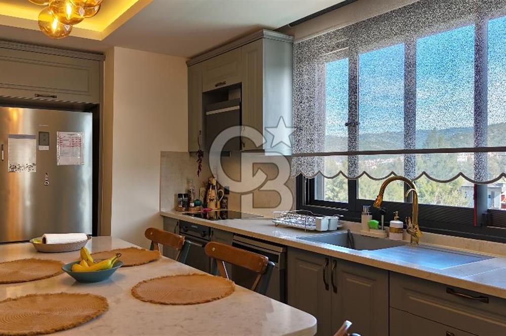 GÜZELBAHÇE ÇAMLI ÖZEL YAPIM SATILIK LÜKS VİLLA 