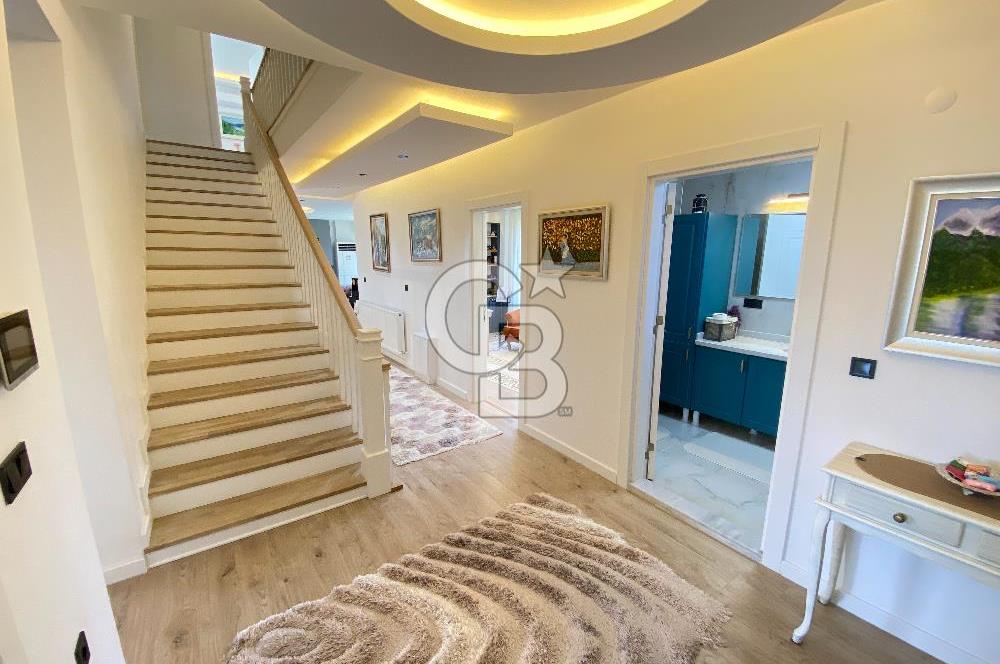 GÜZELBAHÇE ÇAMLI ÖZEL YAPIM SATILIK LÜKS VİLLA 