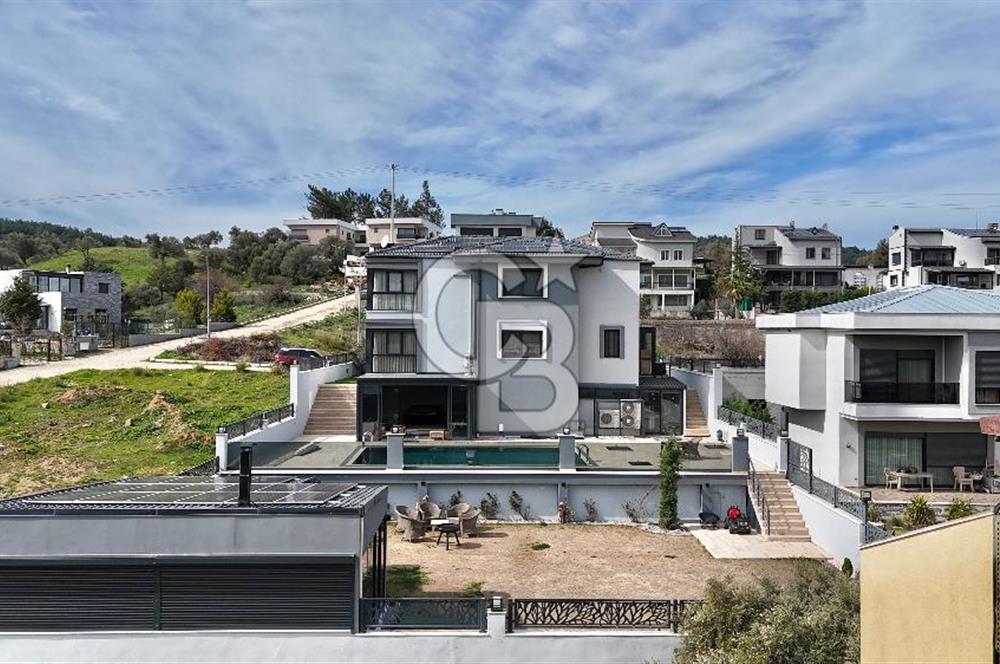 GÜZELBAHÇE ÇAMLI ÖZEL YAPIM SATILIK LÜKS VİLLA 