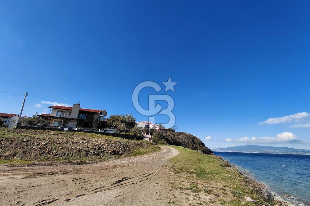 ALİAĞA AŞAĞIŞAKRAN DENİZE YÜRÜME MESAFESİNDE VİLLA İMARLI ARSA 