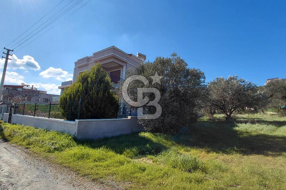 ALİAĞA AŞAĞIŞAKRAN DENİZE YÜRÜME MESAFESİNDE VİLLA İMARLI ARSA 