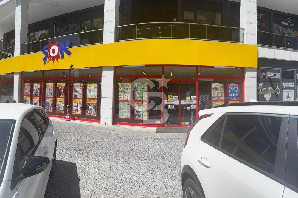 İSTANBUL BEYLİKDÜZÜ BEYAZ CENTER DA KURUMSAL KİRACILI DÜKKAN