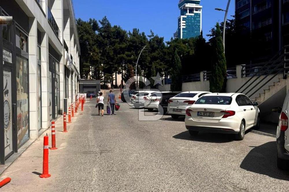 İSTANBUL BEYLİKDÜZÜ BEYAZ CENTER DA KURUMSAL KİRACILI DÜKKAN
