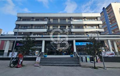 İSTANBUL BEYLİKDÜZÜ BEYAZ CENTER DA KURUMSAL KİRACILI DÜKKAN