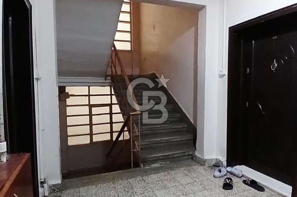 ÜSKÜDAR AHMET ÇELEBİDE SATILIK 2+1 DAİRE