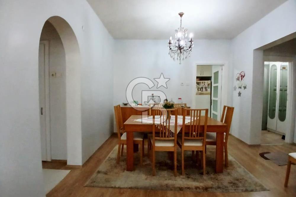 ÜSKÜDAR AHMET ÇELEBİDE SATILIK 2+1 DAİRE