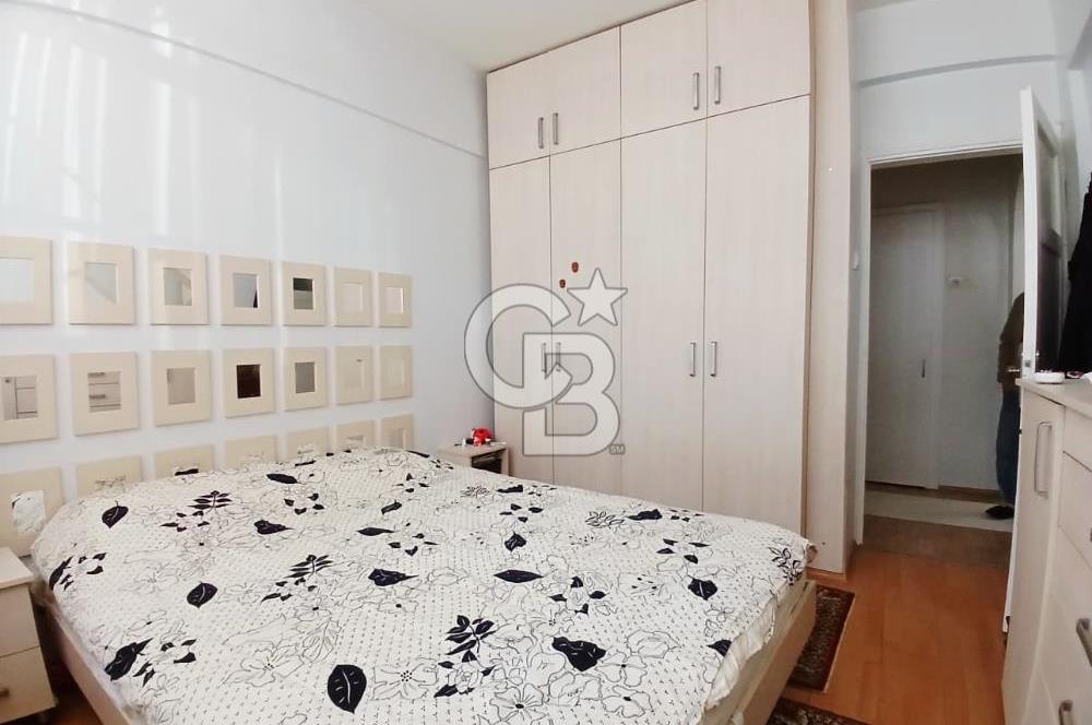 ÜSKÜDAR AHMET ÇELEBİDE SATILIK 2+1 DAİRE